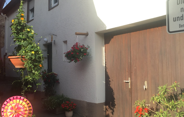 Außenansicht: weißbeiges Gebäude | © Neckar-Zaber-Tourismus e.V.