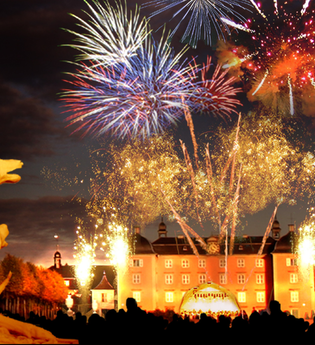 Schloss in Flammen | © Yellow Concerts