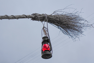 Besenwirtschaft Weingut Winkler | Brackenheim | Uff'm Scheuraboda | Besen mit Laterne | © Neckar-Zaber-Tourismus e.V.