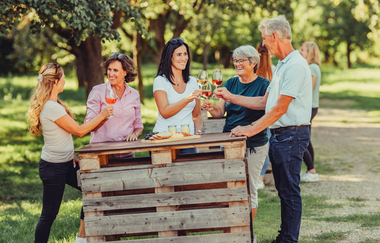 Weinausschank am Mönchsbergsee | HeilbronnerLand | © Touristikgemeinschaft HeilbronnerLand