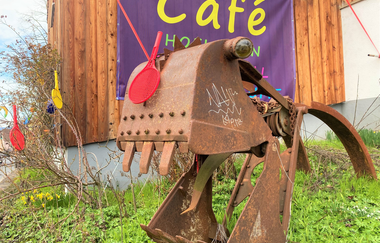 Außendekoration des Antoniushofs in Wiesenbach