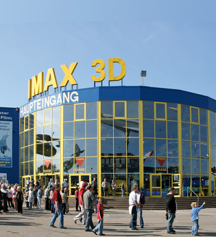 Bistro "Frit Stop" im IMAX 3D Laser 4k Kino | © Technik Museum Sinsheim