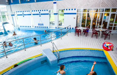 Freizeitbad in Edingen-Neckarhausen | © Marcus Schwetasch