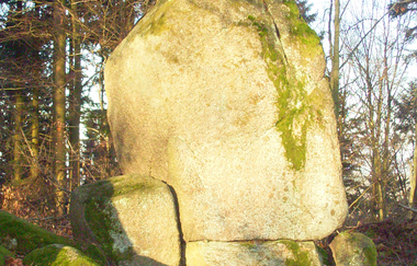 Geopfad - Steine, Schluchten und Sagen