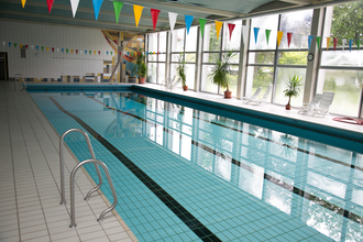 Hallenbad Hohensachsen in Weinheim (Viktor-Dulger-Bad) | © Bernhard Kreutzer