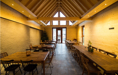 Sitzmöglichkeiten im Innenbereich | © Unknown