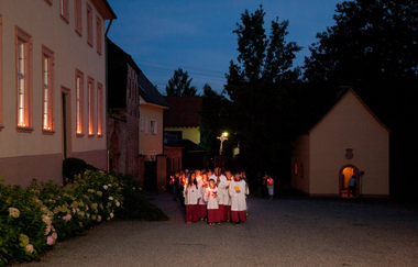 Pfarr- und Wallfahrtskirche St. Johannes Baptist in Hirschberg-Leutershausen | © Dorothea Burkhardt