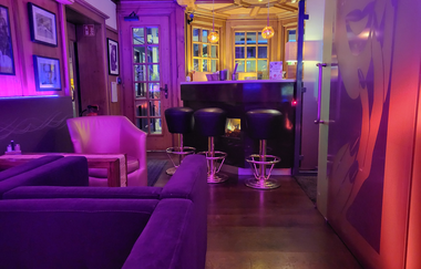 Westpoint Bar - Lounge - Café (im Autohof Kolb)