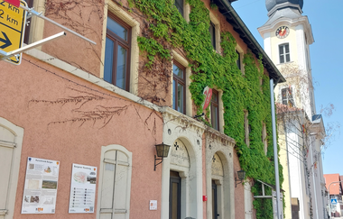 Außenansicht Heimatmuseum Helmstadt- Bargen mit Efeubewuchs | © Gemeinde Helmstadt-Bargen