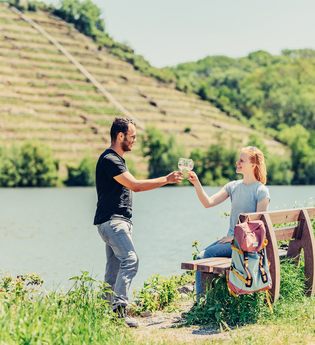 Wanderpause am Neckar | Lauffen am Neckar | © Touristikgemeinschaft HeilbronnerLand e.V.