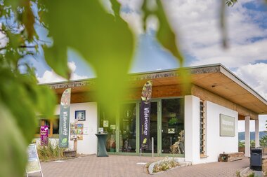 Eingang Naturparkzentrum | © Kraichgau-Stromberg Tourismus e.V. | Dietmar Denger
