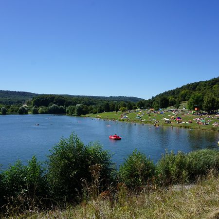 Badesee Ehemetsklinge mit Liegewiese