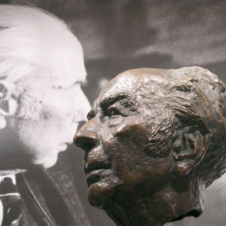 Büste von Theodor Heuss