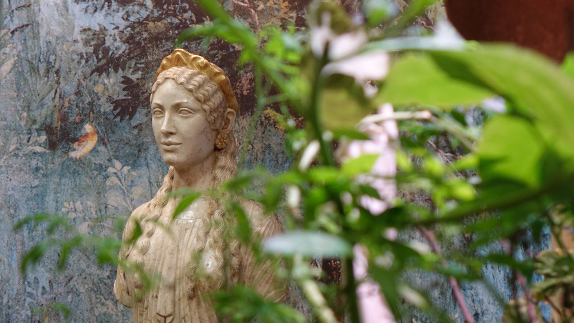 Statue im Römermuseum